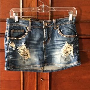 Machine Italy. Distressed Denim Mini Skirt